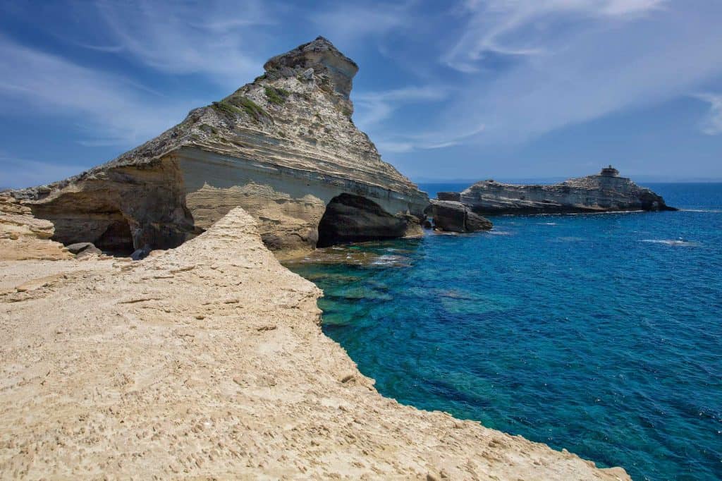 Capo Pertusato ist die südliche Spitze von Korsika und perfekt für einen Ausflug mit dem Camper