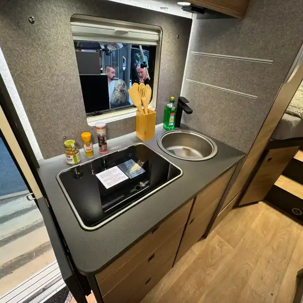 Dethleffs Globebus Performance T 46 4x4 auf dem Caravan Salon 2025 in Düsseldorf – Offroad-Camper mit Allrad
