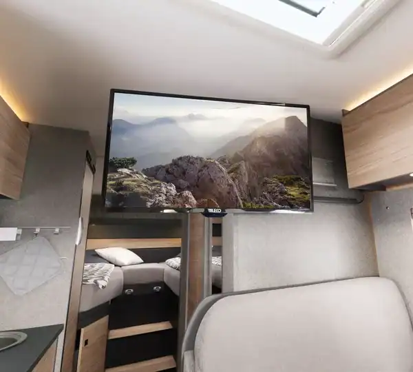 Dethleffs Globebus Performance 4×4: TV mit großem Bildschirm