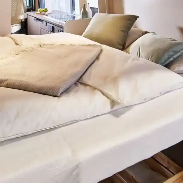 Bürstner B66 600 C: Schlafbereich