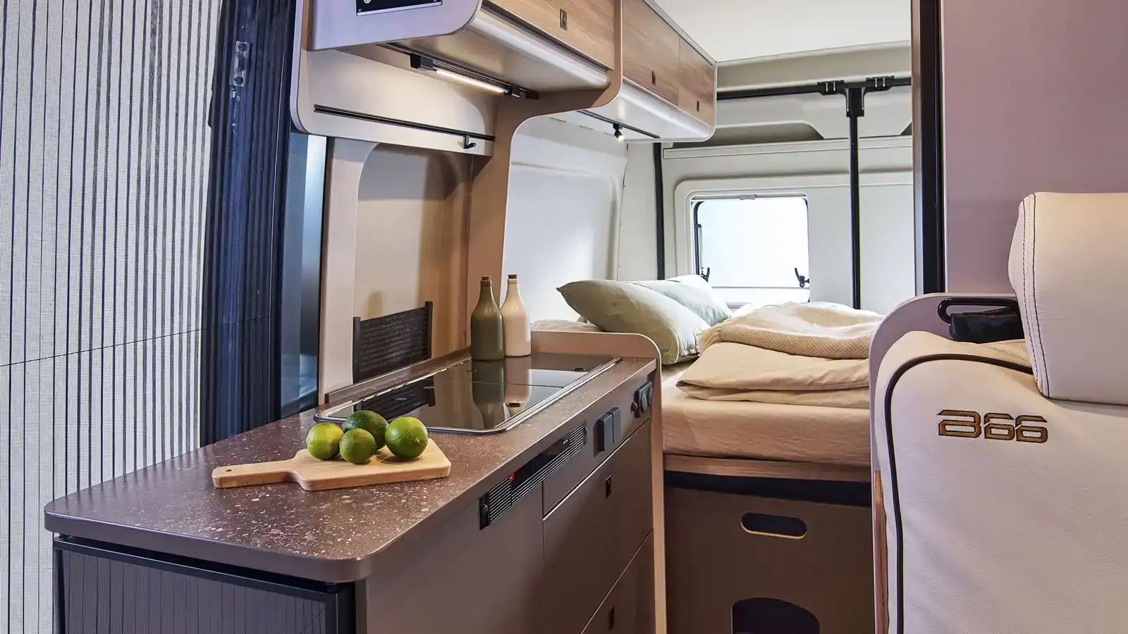 Bürstner B66 600 C: Kochbereich